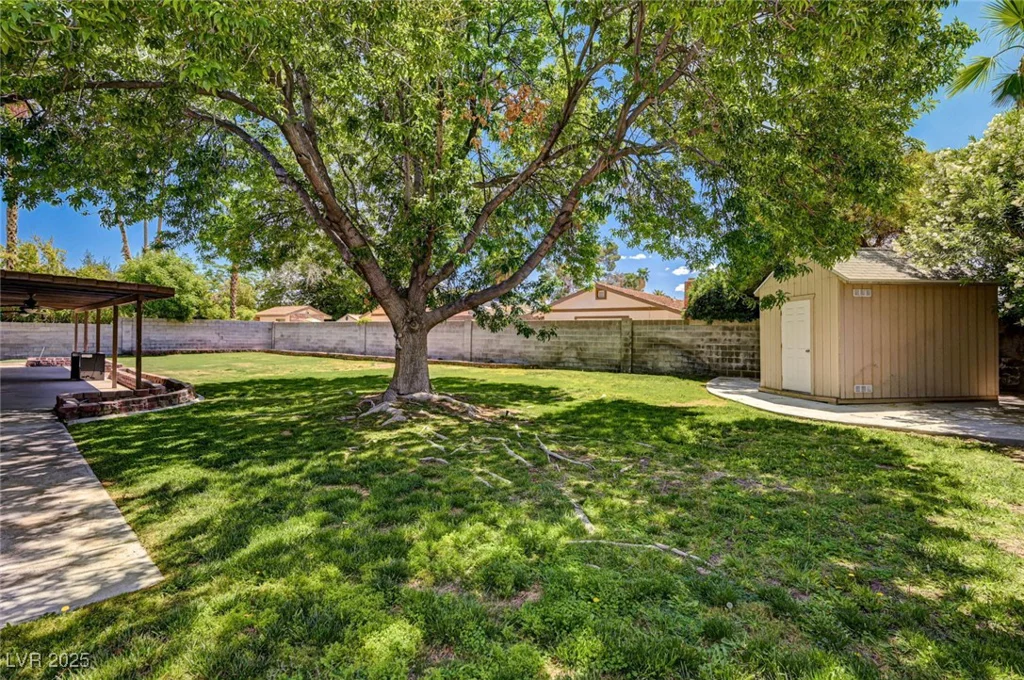 3753 Rosecrest, Las Vegas, NV 89121