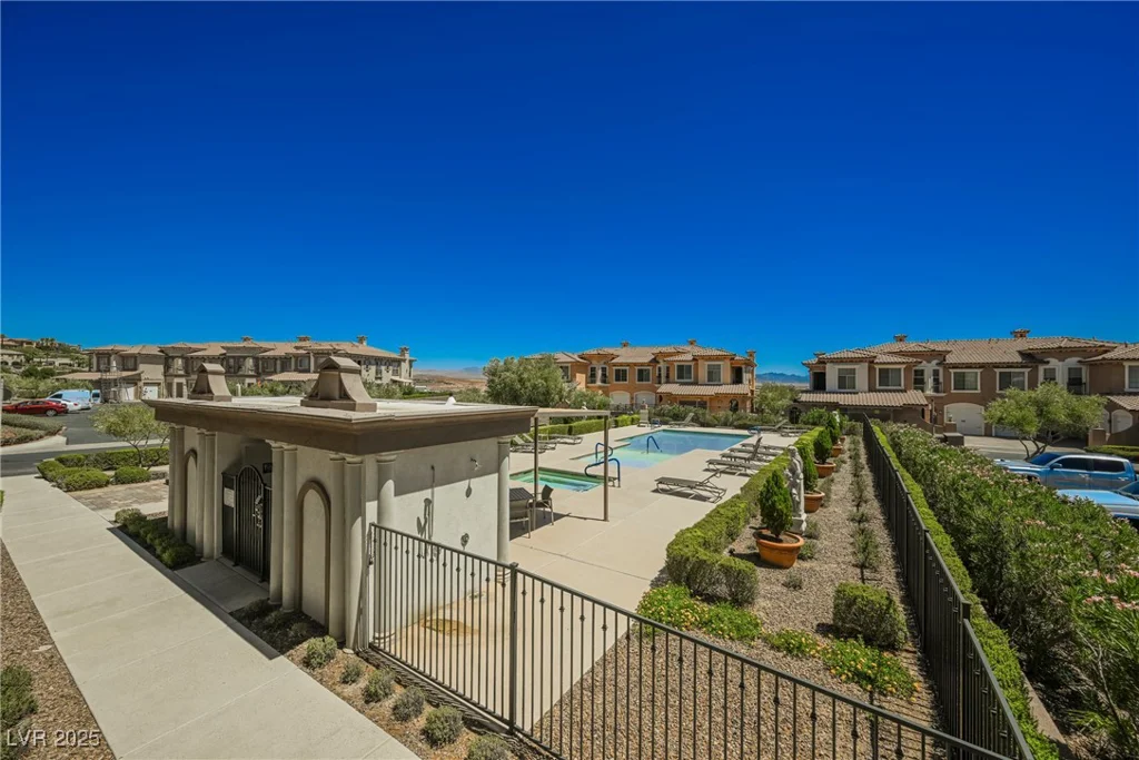 19 Via Visione, Henderson, NV 89011