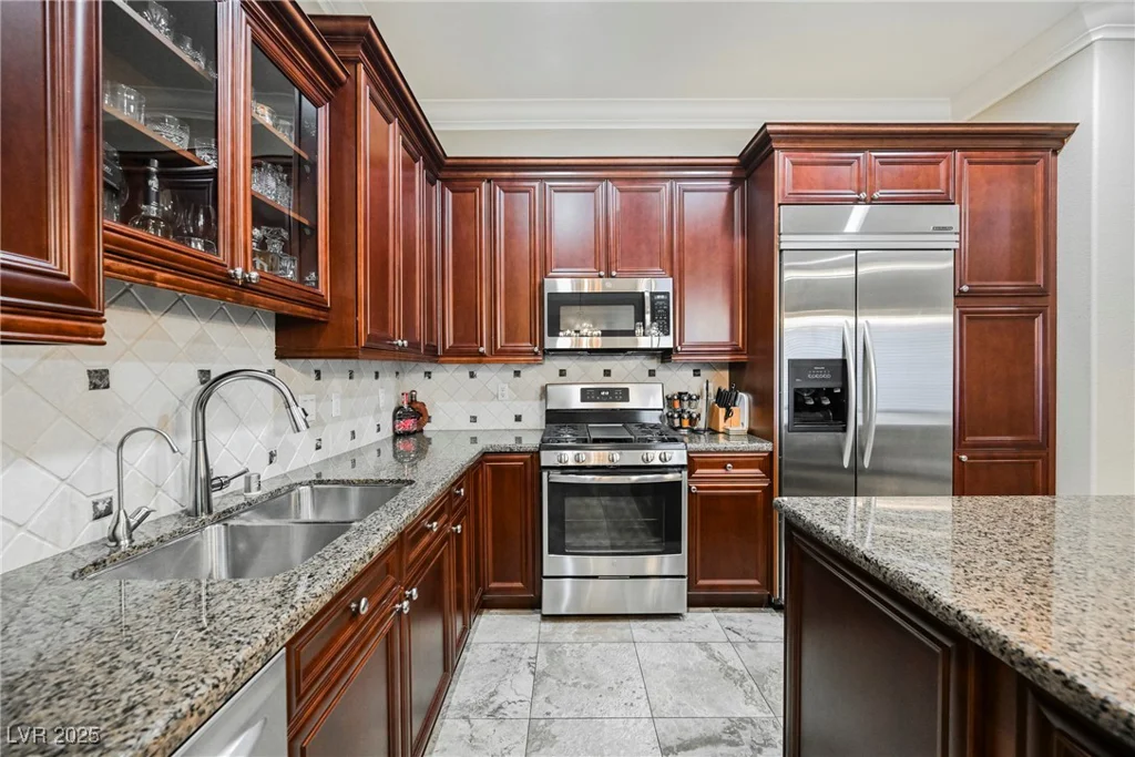 19 Via Visione, Henderson, NV 89011