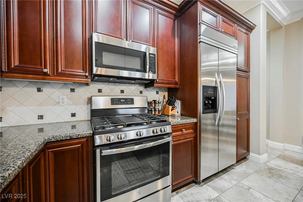 19 Via Visione, Henderson, NV 89011