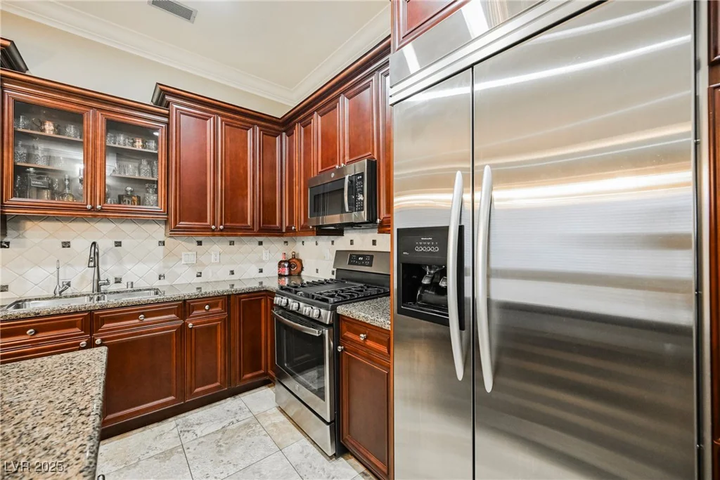 19 Via Visione, Henderson, NV 89011