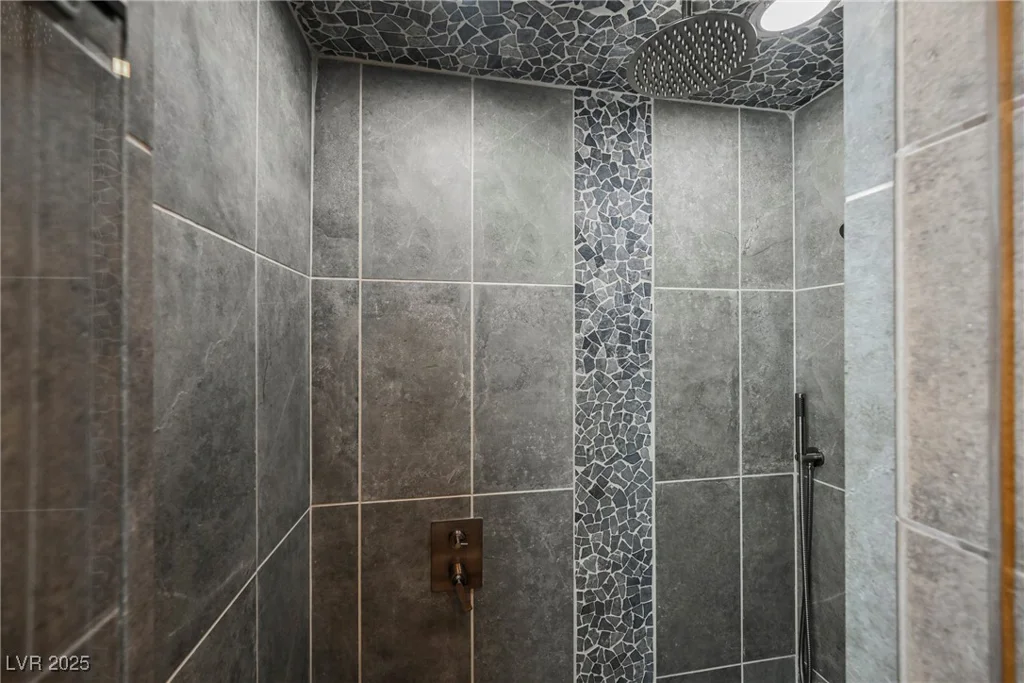 19 Via Visione, Henderson, NV 89011