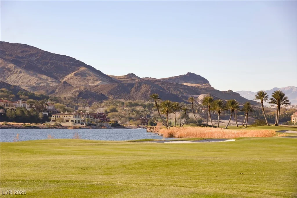 19 Via Visione, Henderson, NV 89011