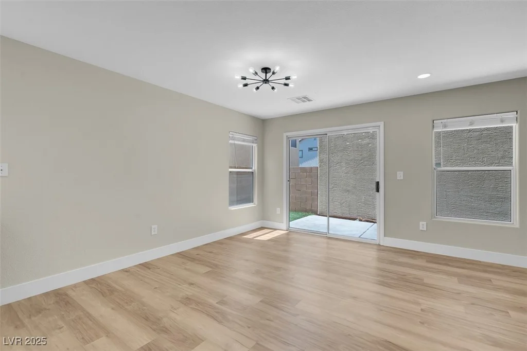 7241 Early Pioneer, Las Vegas, NV 89129