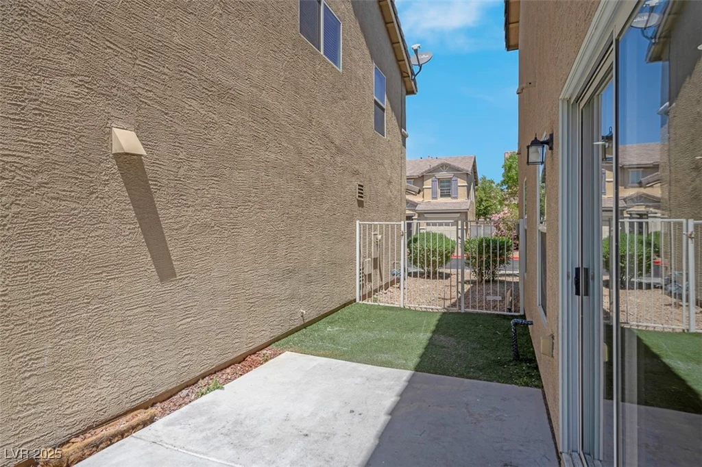 7241 Early Pioneer, Las Vegas, NV 89129