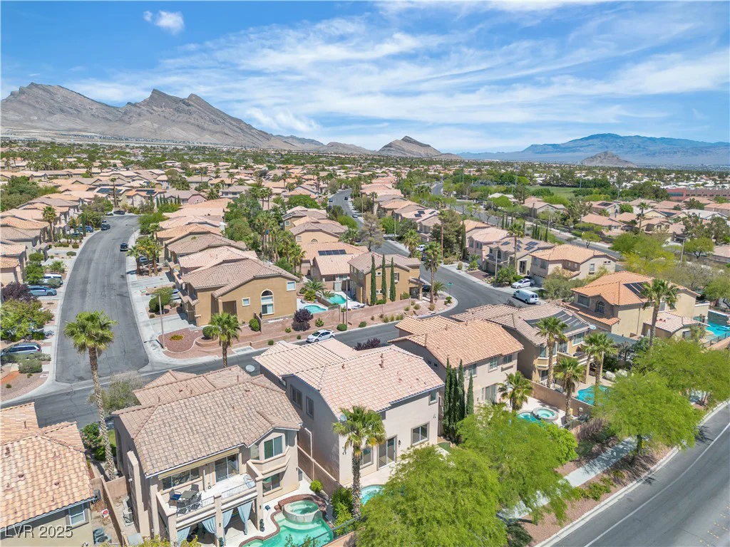 10613 Turquoise Valley, Las Vegas, NV 89144
