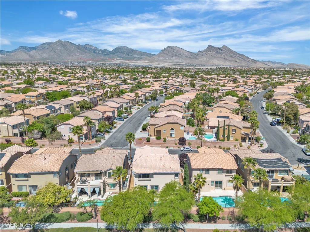 10613 Turquoise Valley, Las Vegas, NV 89144