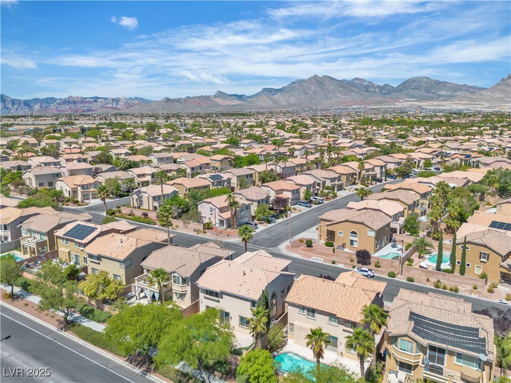 10613 Turquoise Valley, Las Vegas, NV 89144
