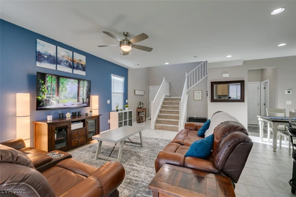 2928 Sunday Silence, North Las Vegas, NV 89086