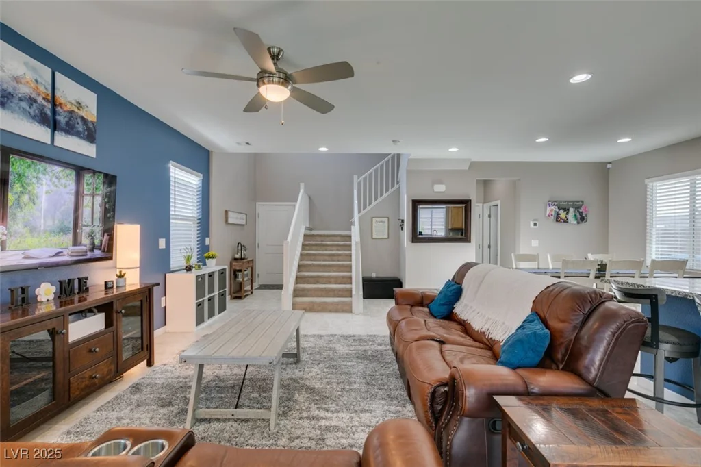 2928 Sunday Silence, North Las Vegas, NV 89086