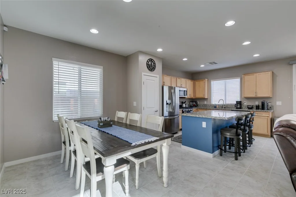 2928 Sunday Silence, North Las Vegas, NV 89086
