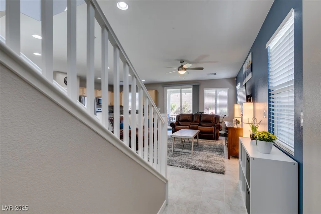 2928 Sunday Silence, North Las Vegas, NV 89086