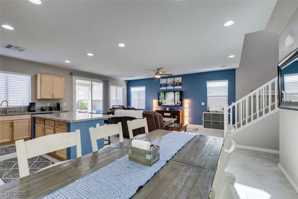 2928 Sunday Silence, North Las Vegas, NV 89086
