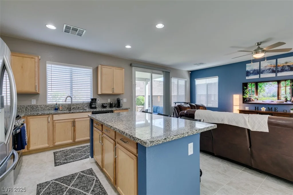 2928 Sunday Silence, North Las Vegas, NV 89086