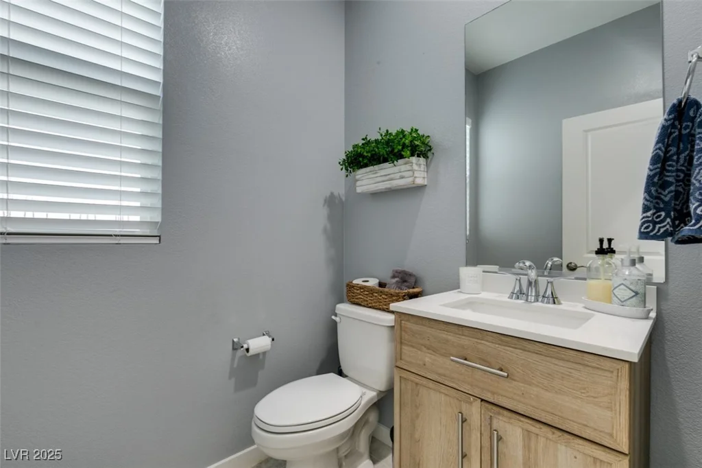 2928 Sunday Silence, North Las Vegas, NV 89086