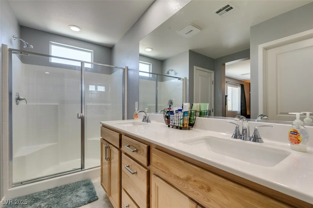 2928 Sunday Silence, North Las Vegas, NV 89086