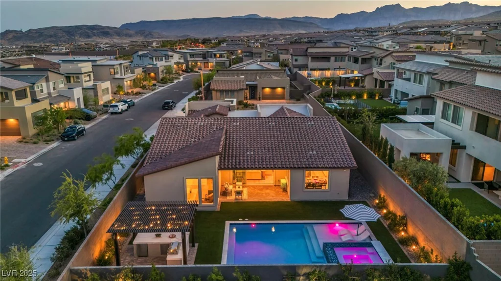 11954 Camden Ridge, Las Vegas, NV 89138