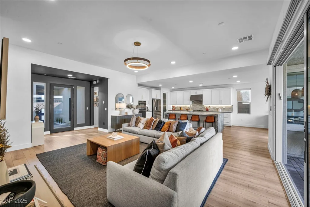 11954 Camden Ridge, Las Vegas, NV 89138