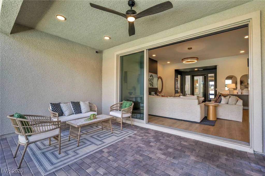 11954 Camden Ridge, Las Vegas, NV 89138
