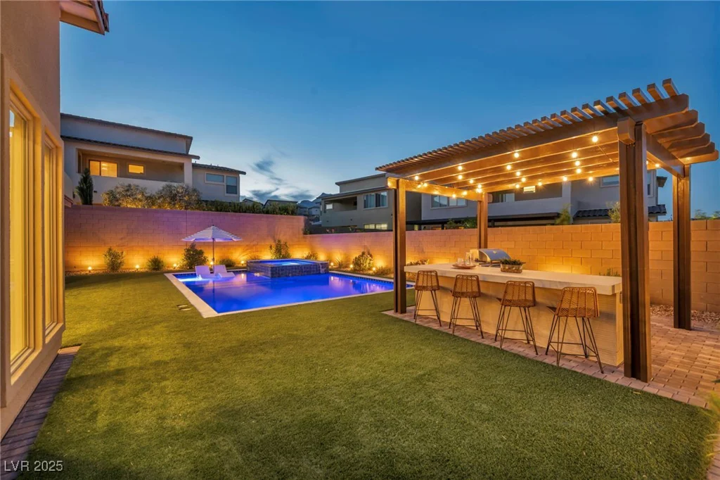 11954 Camden Ridge, Las Vegas, NV 89138