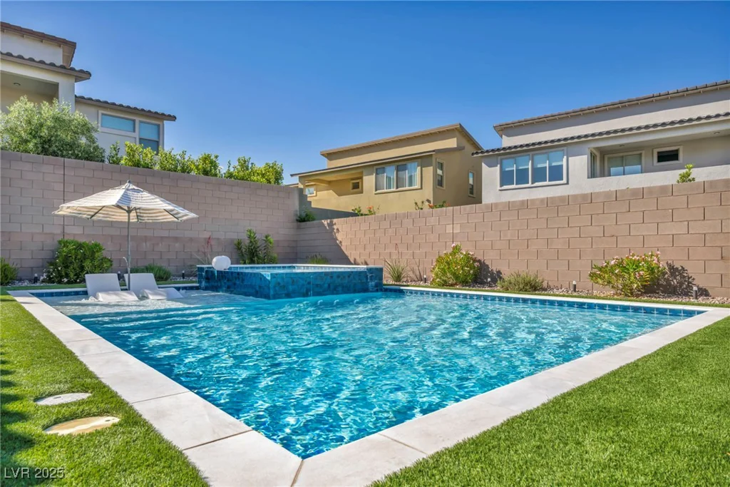 11954 Camden Ridge, Las Vegas, NV 89138