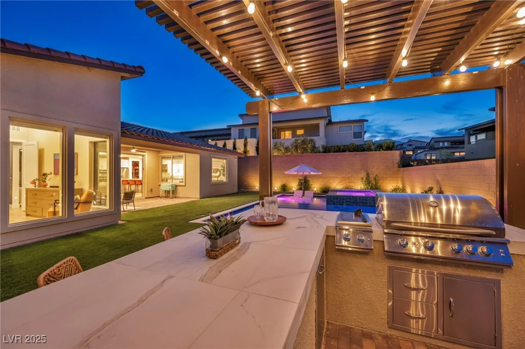11954 Camden Ridge, Las Vegas, NV 89138