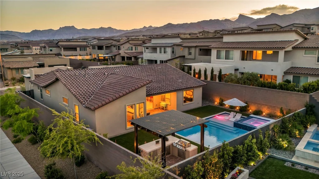 11954 Camden Ridge, Las Vegas, NV 89138
