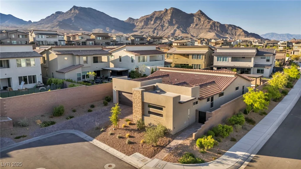 11954 Camden Ridge, Las Vegas, NV 89138