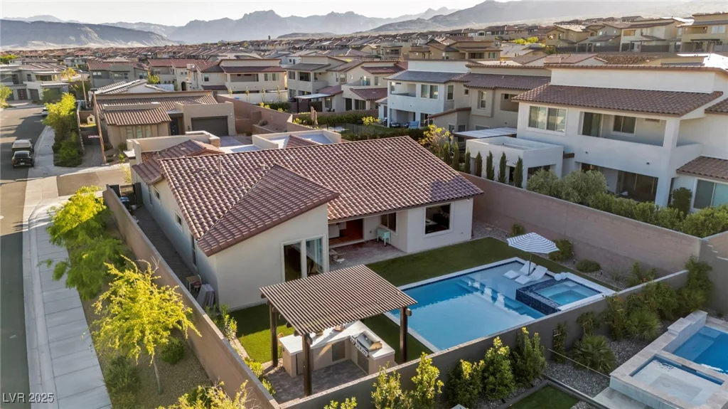 11954 Camden Ridge, Las Vegas, NV 89138