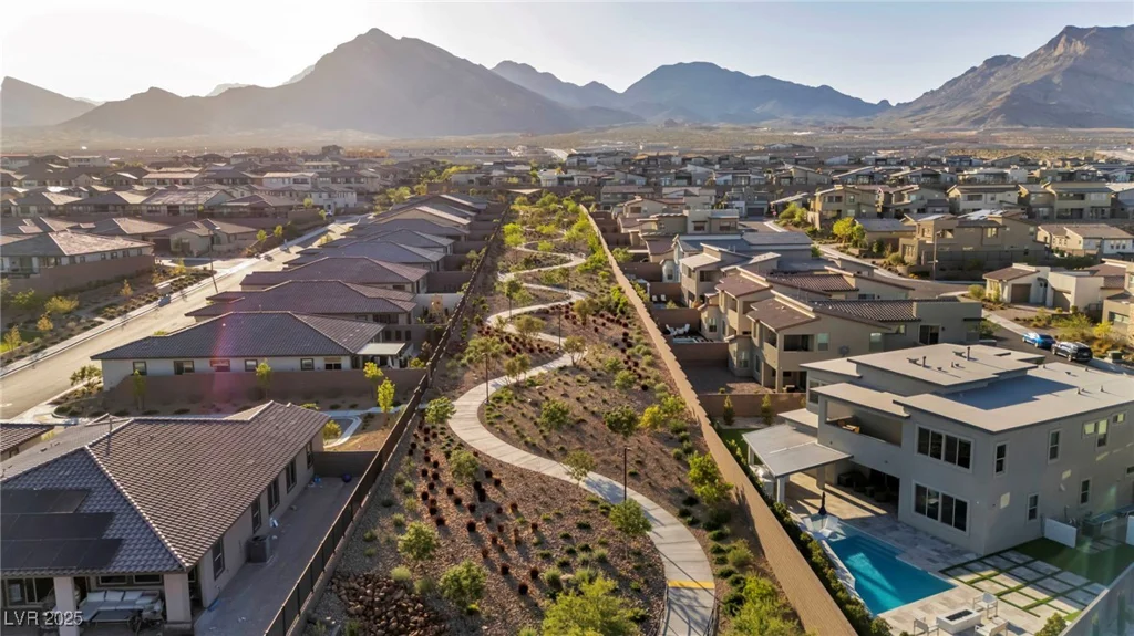 11954 Camden Ridge, Las Vegas, NV 89138