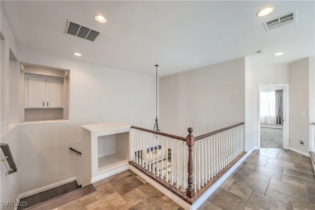 9037 WOLF DANCER, Las Vegas, NV 89143