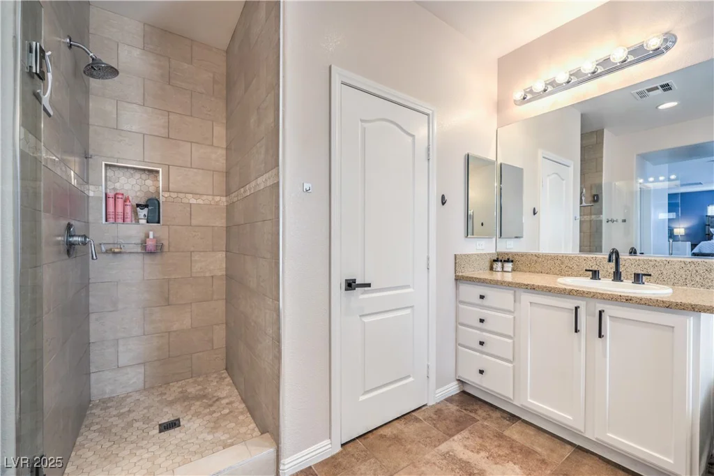 9037 WOLF DANCER, Las Vegas, NV 89143