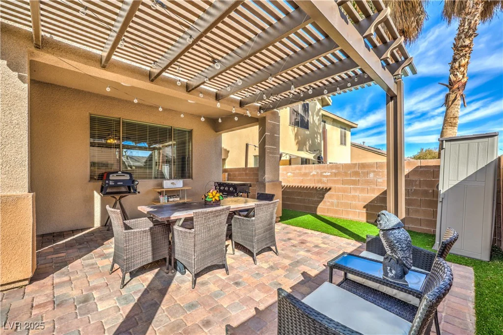 9037 WOLF DANCER, Las Vegas, NV 89143
