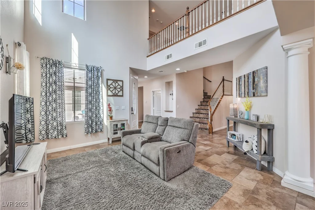 9037 WOLF DANCER, Las Vegas, NV 89143