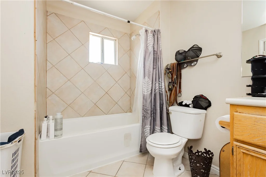 997 Christy, Las Vegas, NV 89110