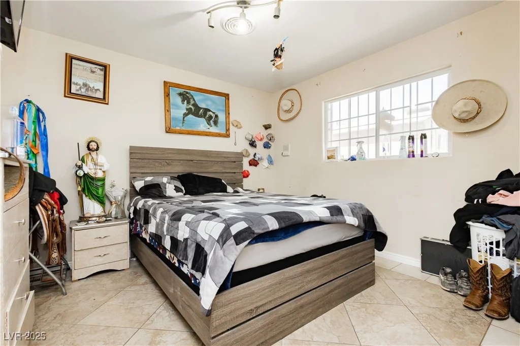 997 Christy, Las Vegas, NV 89110