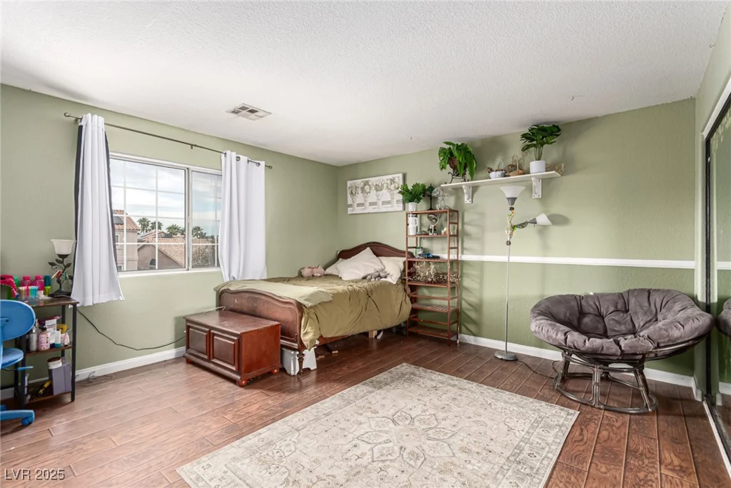 905 Possum Hill, Henderson, NV 89014