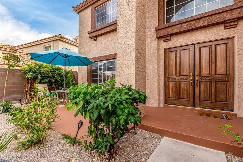 905 Possum Hill, Henderson, NV 89014