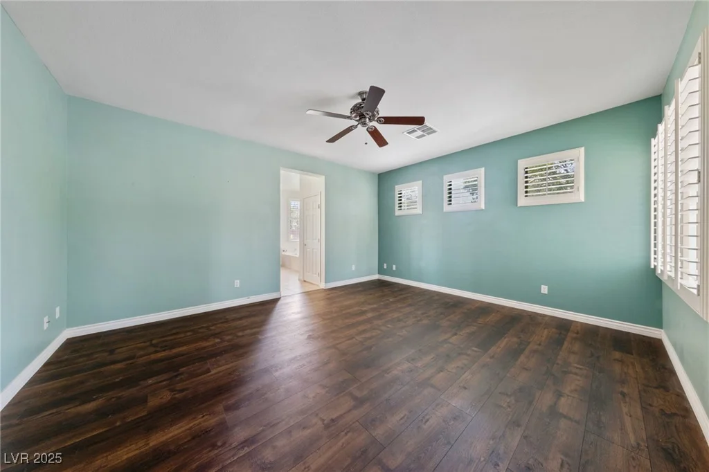 4217 Box Canyon Falls, North Las Vegas, NV 89085