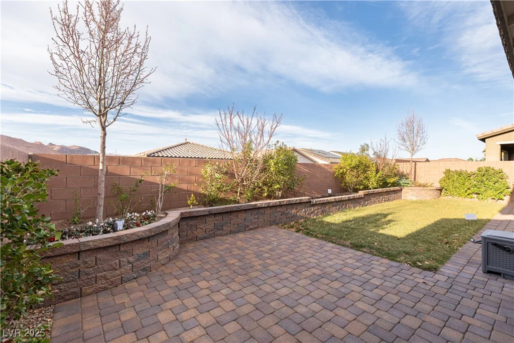 16 Cresta Villa, Henderson, NV 89011