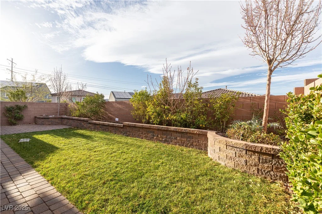 16 Cresta Villa, Henderson, NV 89011