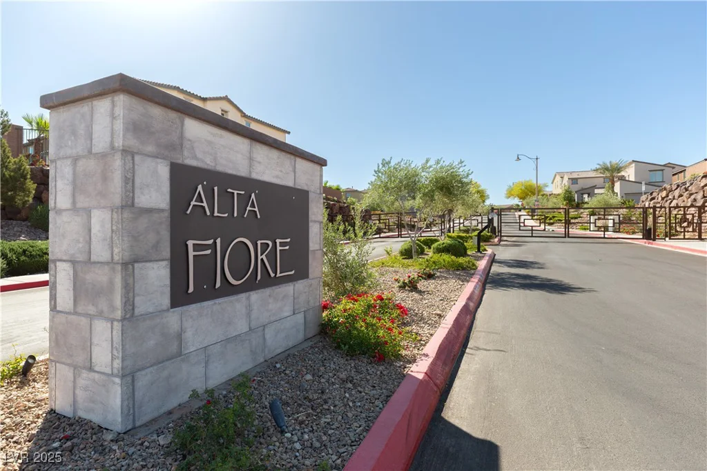 16 Cresta Villa, Henderson, NV 89011