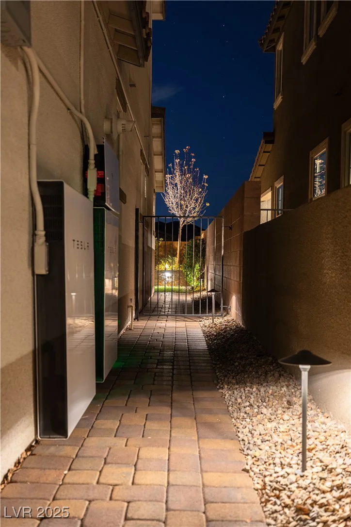 16 Cresta Villa, Henderson, NV 89011