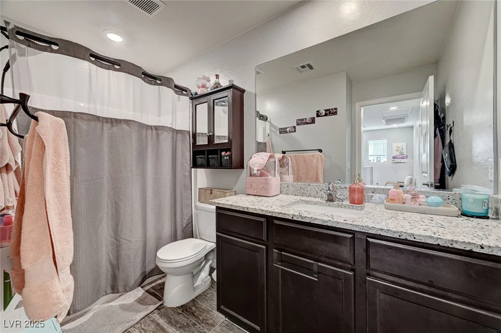 6231 Portland Treaty, Las Vegas, NV 89122