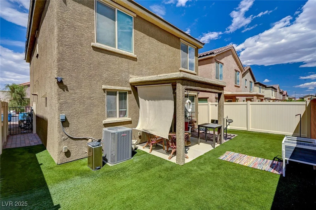 6231 Portland Treaty, Las Vegas, NV 89122