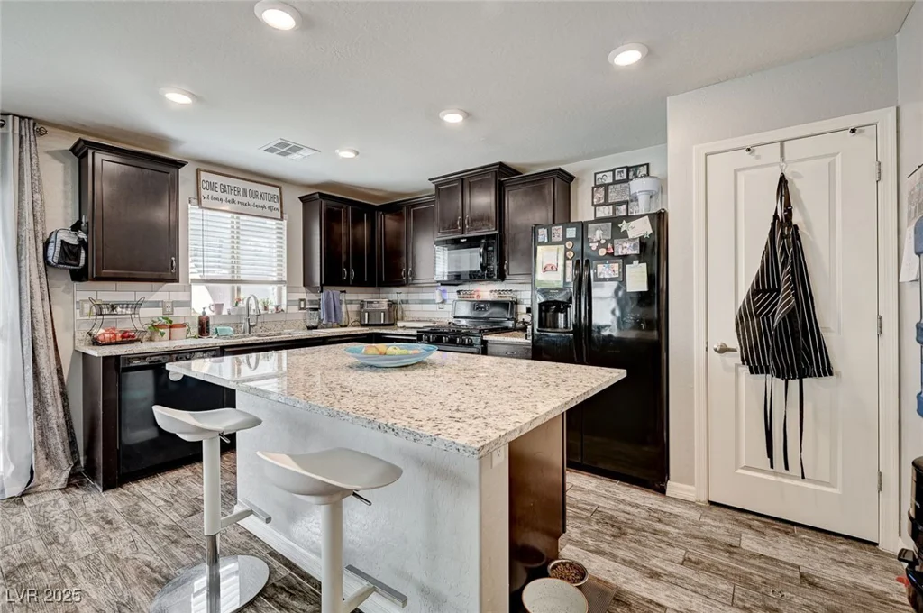 6231 Portland Treaty, Las Vegas, NV 89122