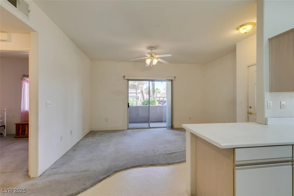5751 Hacienda, Las Vegas, NV 89122
