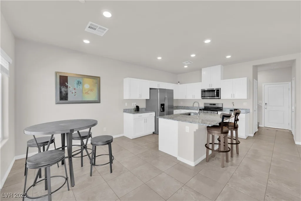 5252 Sunstone Mesa, Las Vegas, NV 89166