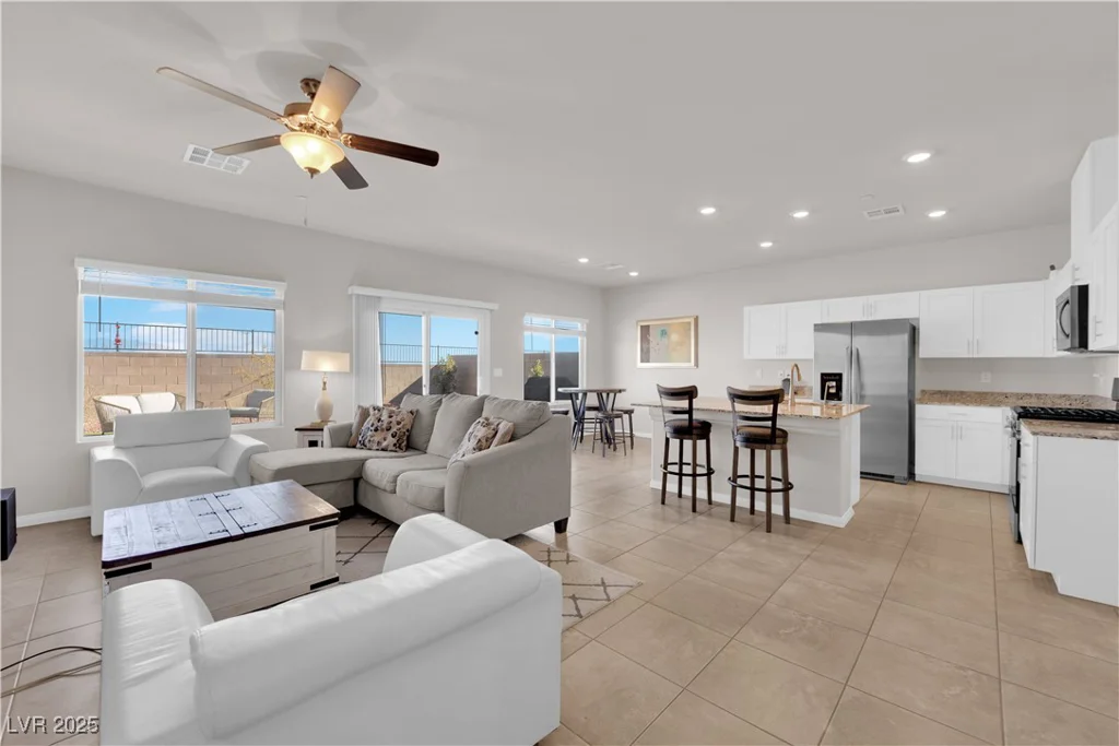 5252 Sunstone Mesa, Las Vegas, NV 89166