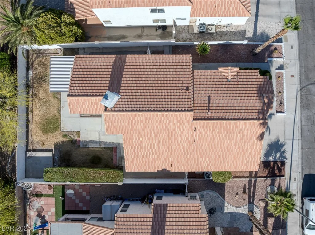 8228 Lauderdale, Las Vegas, NV 89128